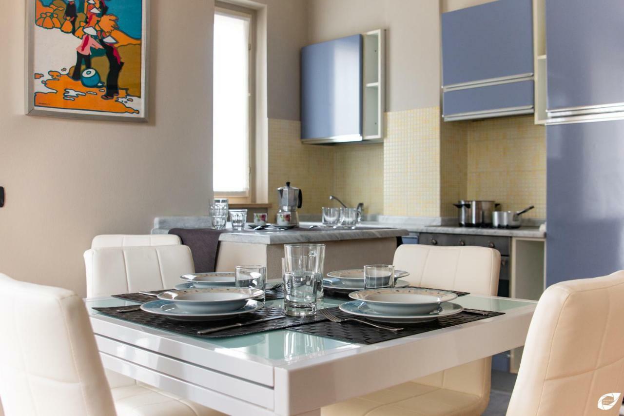 2-Bedroom Apt, With Balcony & Aircondition - 50 M From The Beach Marina di Pietrasanta Luaran gambar